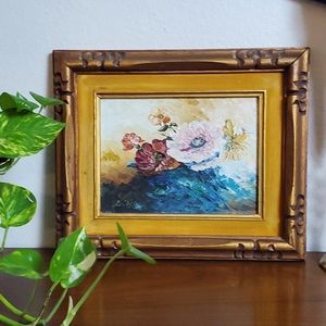 Elegant Floral Painting in Gold Frame